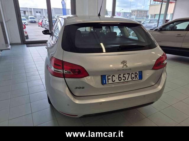 PEUGEOT 308 usata, con Cerchi in lega