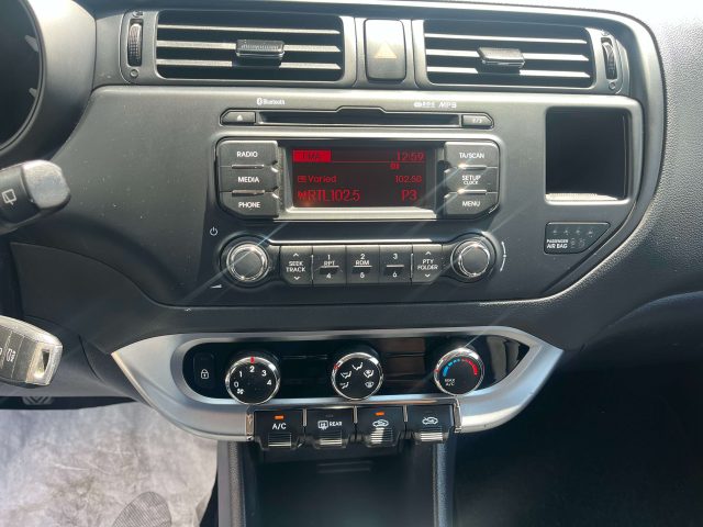 KIA Rio usata, con Airbag