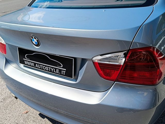 BMW 318 usata, con Volante in pelle