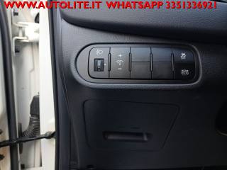 KIA Carens usata, con Autoradio digitale