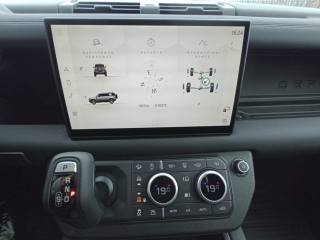 LAND ROVER Defender usata, con Volante in pelle