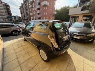 LANCIA Ypsilon usata, con Autoradio