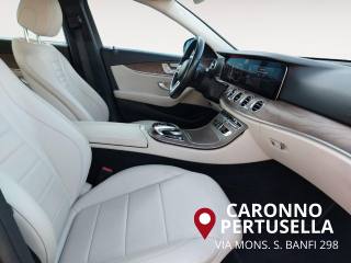 MERCEDES-BENZ E 220 usata, con Specchietti laterali elettrici