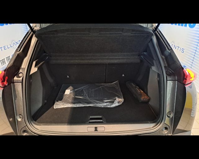 PEUGEOT 2008 usata, con Kit antipanne