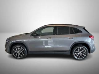 MERCEDES-BENZ EQA usata, con Alzacristalli elettrici