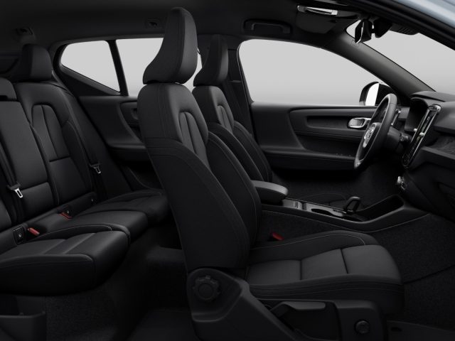 VOLVO EX40 usata, con Controllo trazione
