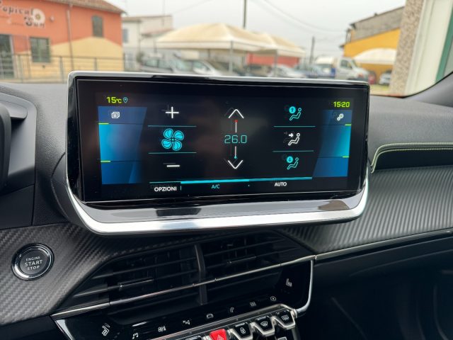 PEUGEOT 2008 usata, con Fari LED