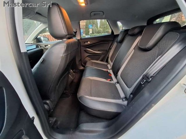OPEL Grandland X usata, con Isofix