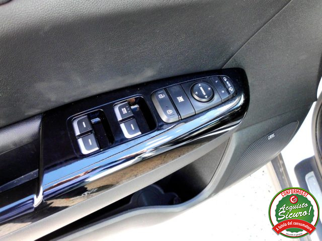 KIA Sportage usata, con Tettuccio apribile