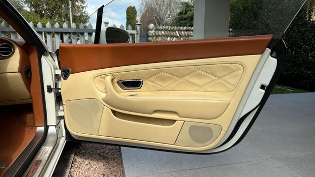 BENTLEY Continental usata, con Fari Xenon