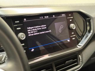 VOLKSWAGEN T-Cross usata, con USB