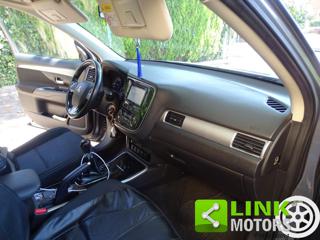 MITSUBISHI Outlander usata, con Chiusura centralizzata telecomandata