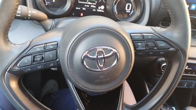 TOYOTA Yaris usata, con Bracciolo
