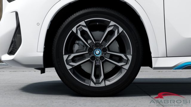 BMW iX1 usata 7