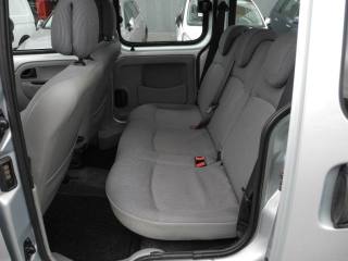 RENAULT Kangoo usata, con Specchietti laterali elettrici