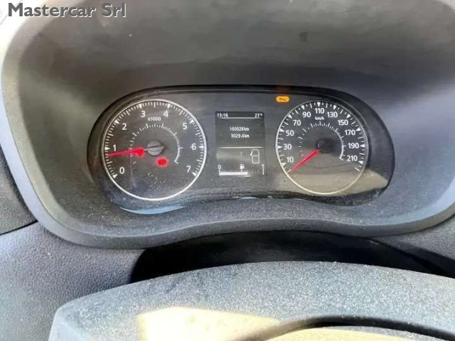 OPEL Movano usata, con Schermo multifunzione interamente digitale