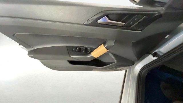 VOLKSWAGEN Taigo usata, con Sedile posteriore sdoppiato
