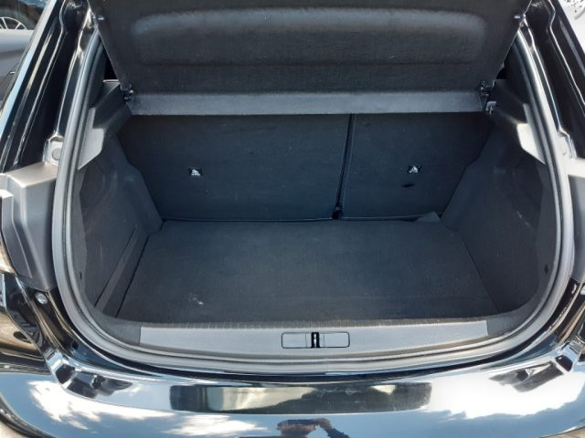 PEUGEOT 208 usata, con Bracciolo