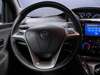 LANCIA Ypsilon usata, con Fendinebbia