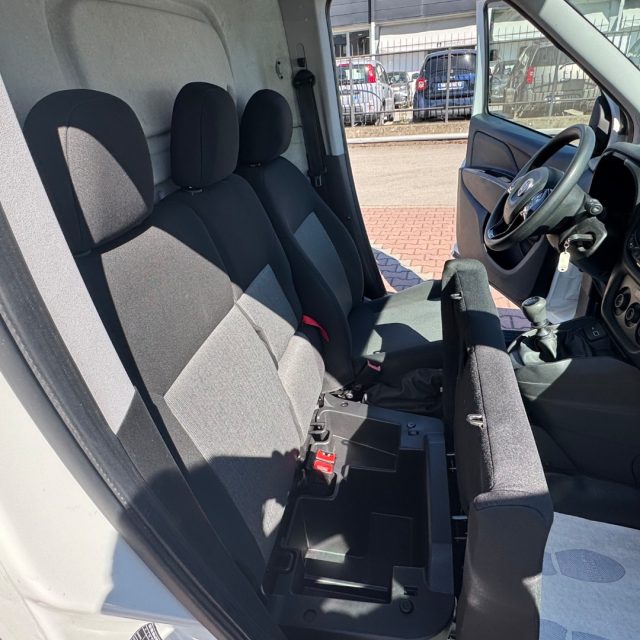 FIAT Doblo usata, con Volante multifunzione