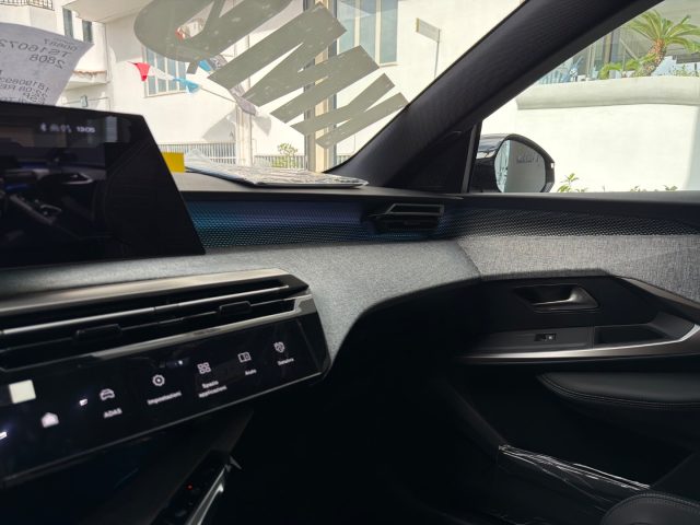 PEUGEOT 3008 usata, con Specchietti laterali elettrici