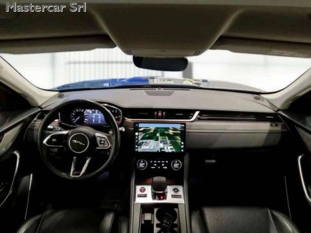 JAGUAR F-Pace usata, con Autoradio