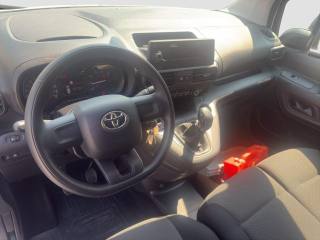 TOYOTA Proace City usata 9