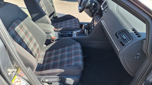 VOLKSWAGEN Golf GTI usata, con Climatizzatore