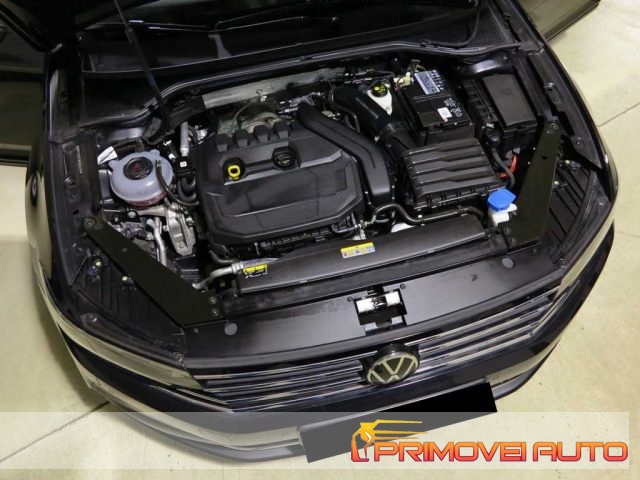 VOLKSWAGEN Passat Variant usata, con Bluetooth