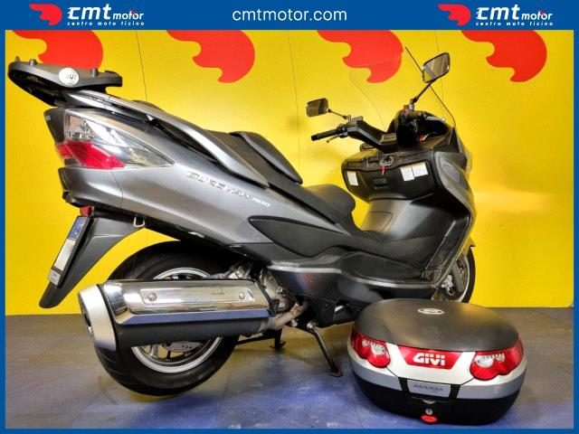 SUZUKI Burgman AN 400 usata 3