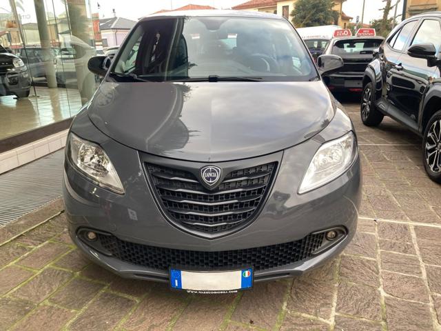 LANCIA Ypsilon usata, con Airbag