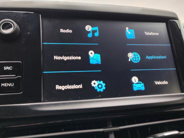 PEUGEOT 2008 usata, con Sedile posteriore sdoppiato