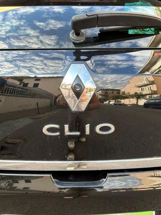 RENAULT Clio usata, con USB
