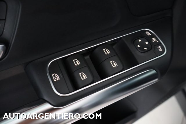 MERCEDES-BENZ GLA 200 usata, con Boardcomputer