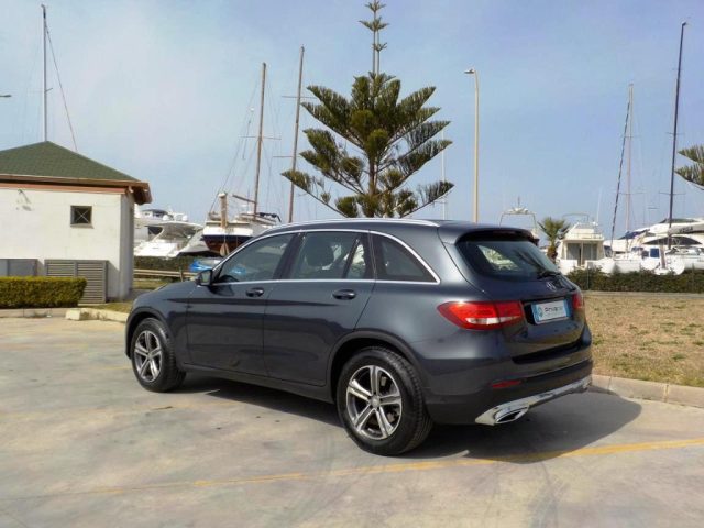 MERCEDES-BENZ GLC 220 usata, con Chiusura centralizzata