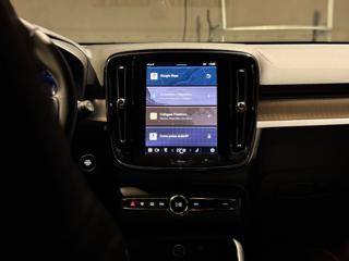 VOLVO XC40 usata, con USB