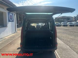 RENAULT Kangoo usata 16
