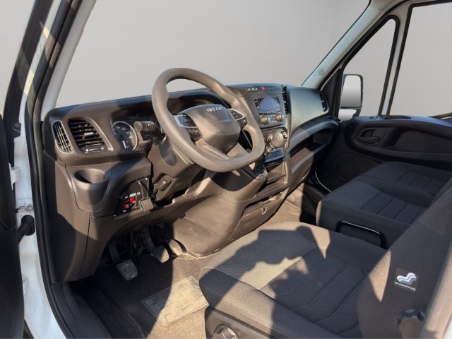 IVECO Daily usata 6