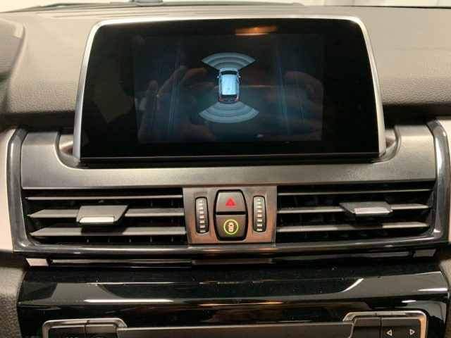 BMW 216 usata, con Specchietti laterali elettrici