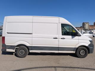 VOLKSWAGEN Crafter usata, con Touch screen