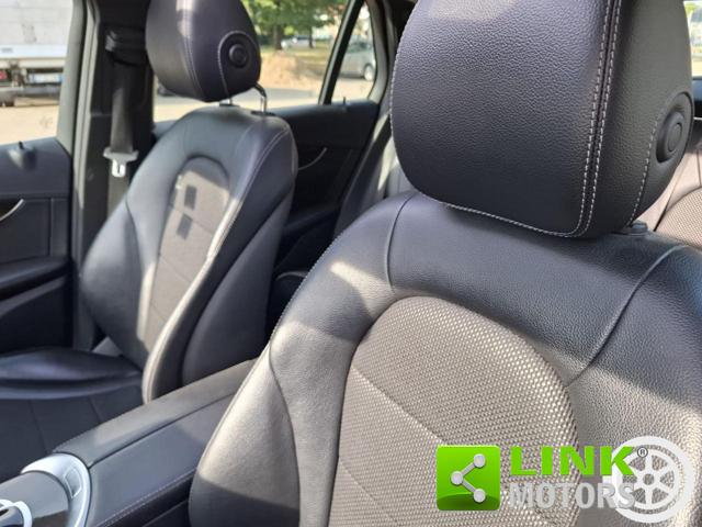 MERCEDES-BENZ GLC 220 usata 23