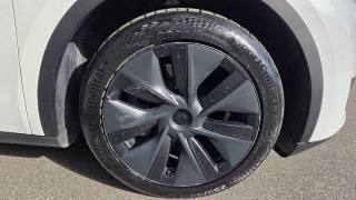 TESLA Model Y usata, con Autoradio