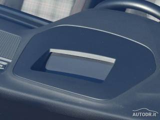 VOLKSWAGEN Golf usata, con USB