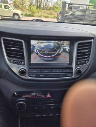 HYUNDAI Tucson usata, con Autoradio