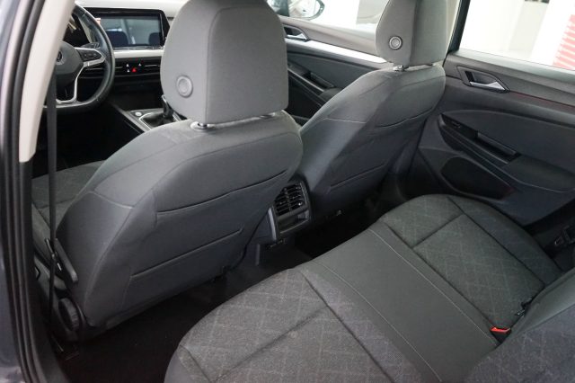VOLKSWAGEN Golf usata, con Isofix