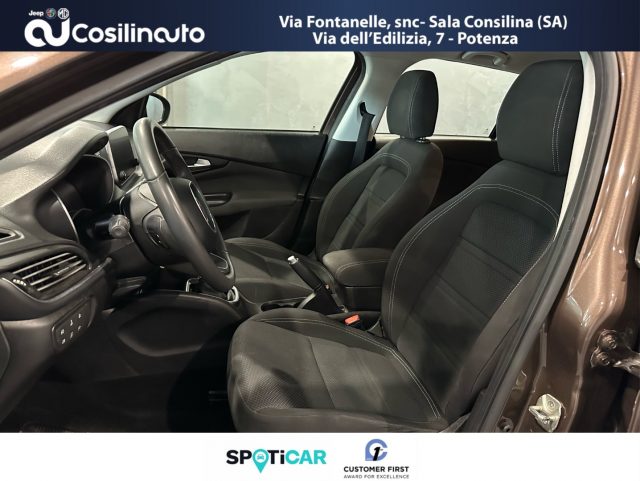 FIAT Tipo usata, con Controllo automatico clima