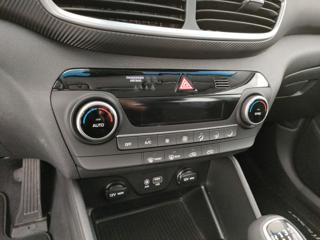 HYUNDAI Tucson usata, con Gancio traino
