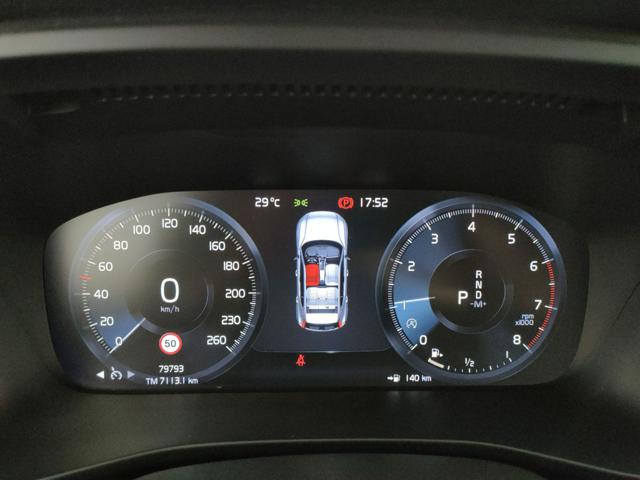 VOLVO XC40 usata, con Gancio traino