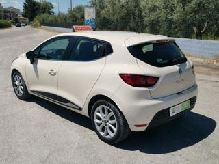 RENAULT Clio usata, con Airbag