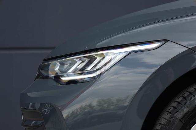 VOLKSWAGEN Golf usata, con Fari full-led